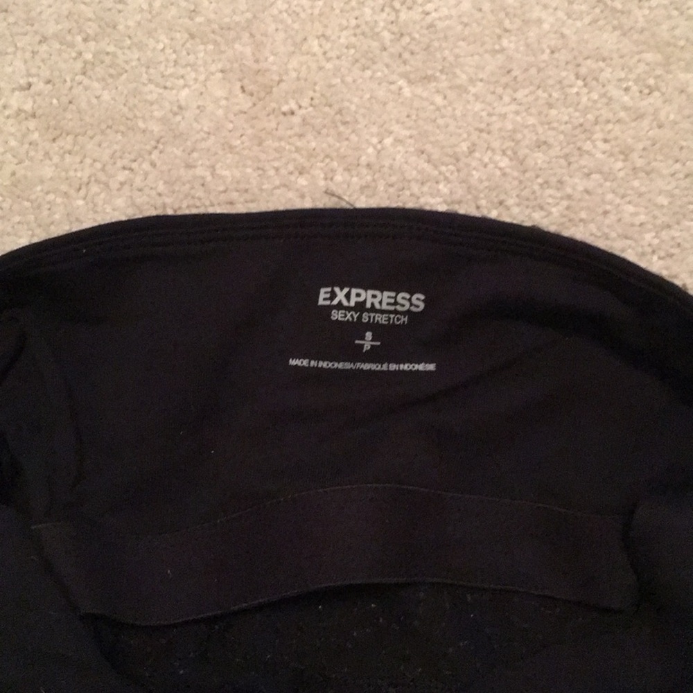Crop Top - Picture 4 of 4